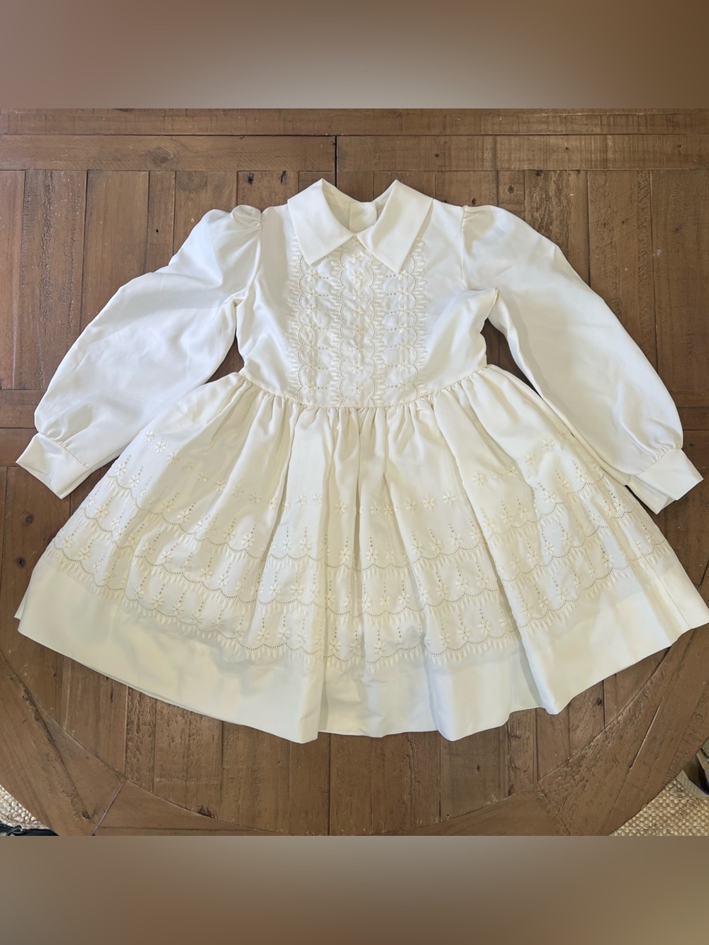 Vintage Madonna By Haddad Cream Floral Embroidered Long Sleeve Dress Girls 8